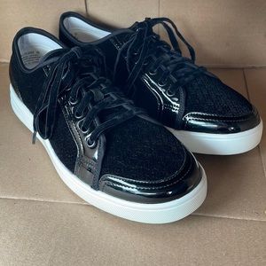 Traq by Alegria Black Velvet Lace-Up Sneakers (SIT-04)